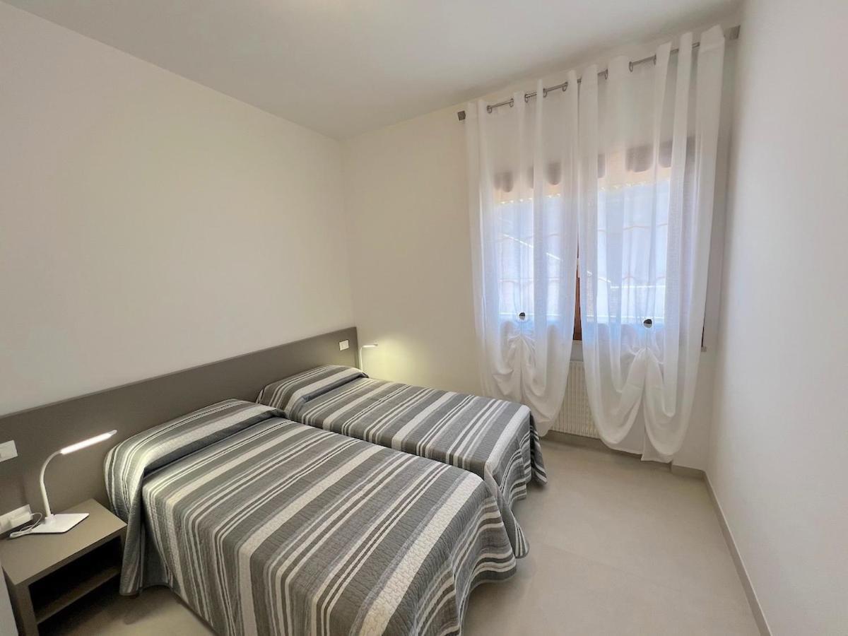 Villa Palm Lignano Sabbiadoro Exterior foto
